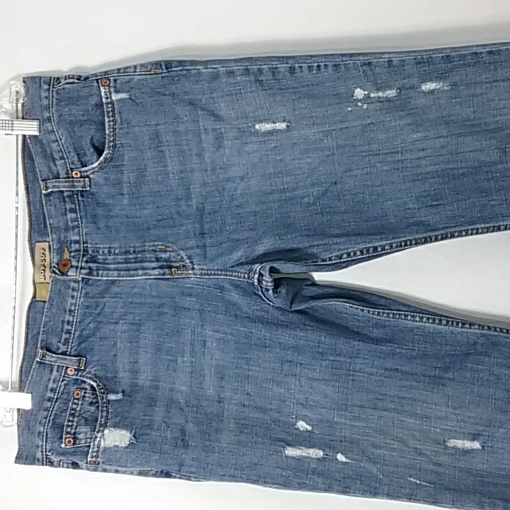 Old Navy's women's denim distressed jeans size 14 blue boy-cut